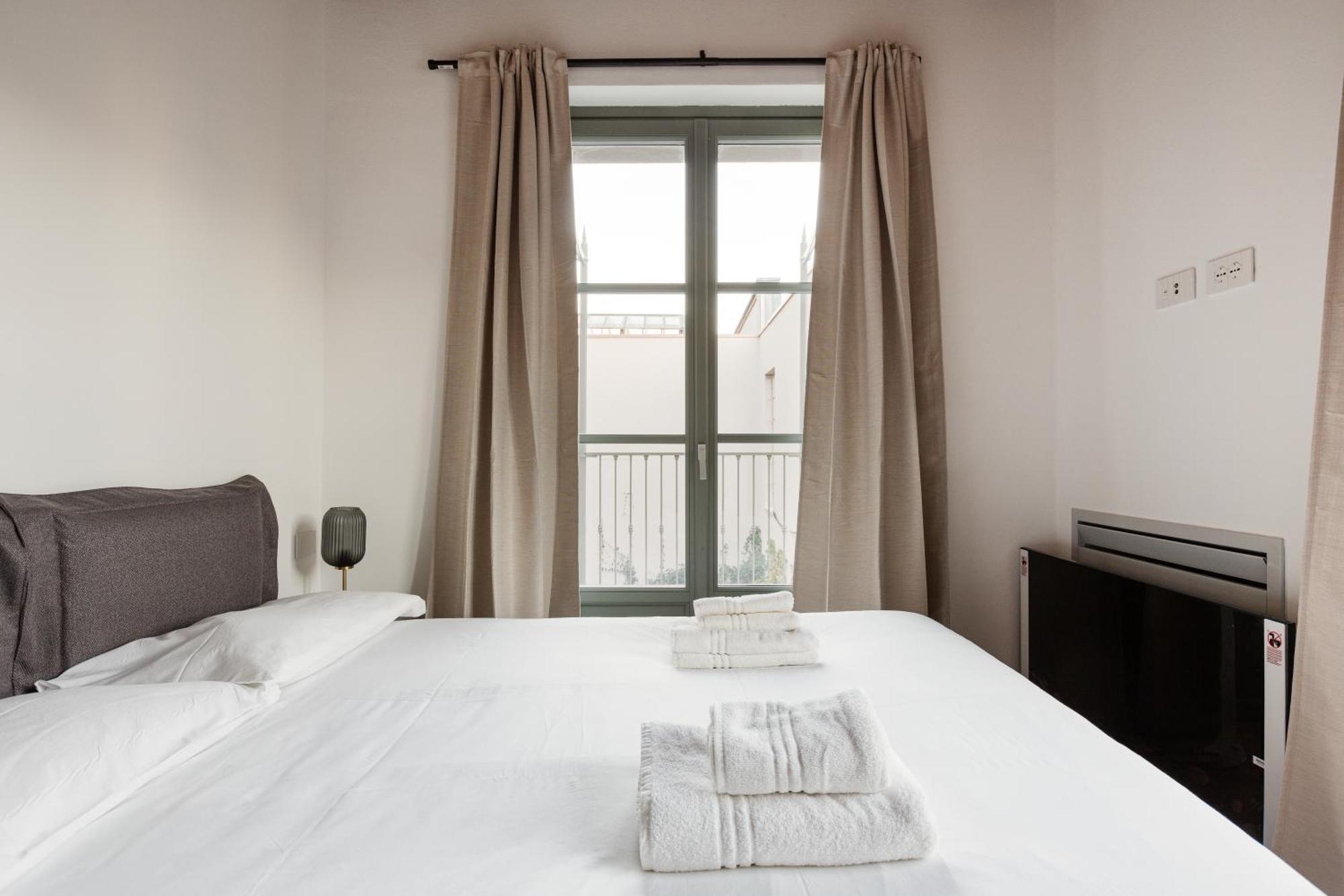 Modern Apartment In Milan With Balcony Dış mekan fotoğraf