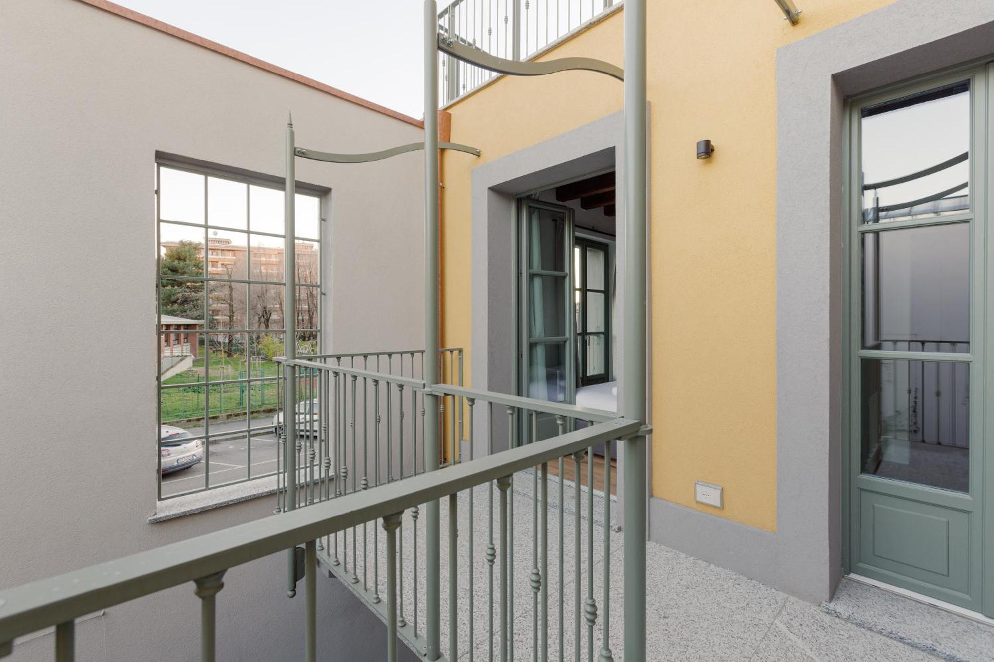 Modern Apartment In Milan With Balcony Dış mekan fotoğraf